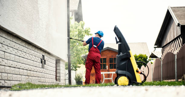 Animal Enclosure Cleaning in Stockbridge, MI